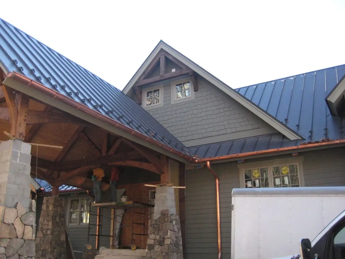 Craftsman Roofing team delivering quality roofing work in Garfield Heights